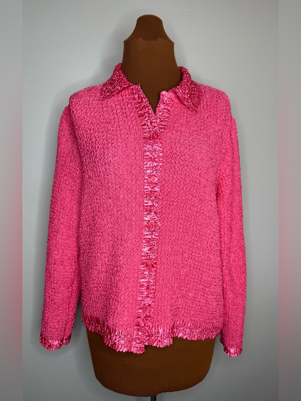 RAFAEL Pink Crinkle Collared Button-Front Top Size Small